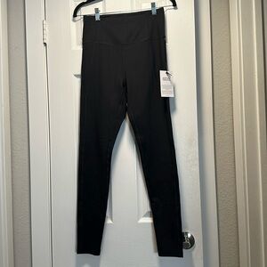 Medium Girlfriend Collective Performance Legging